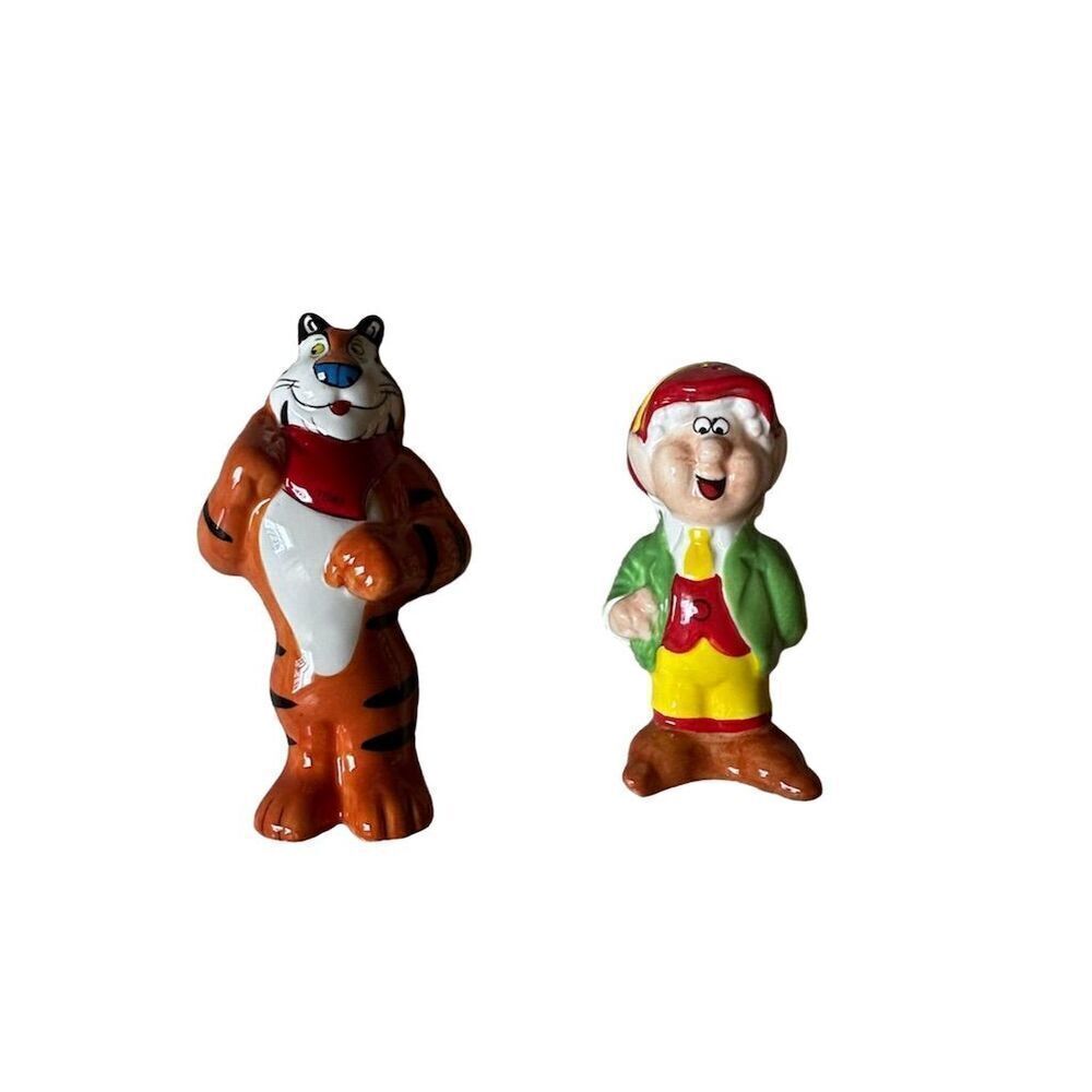 Kellogg's 2009 United Way Tony the Tiger & Ernie Keebler salt & pepper shakers